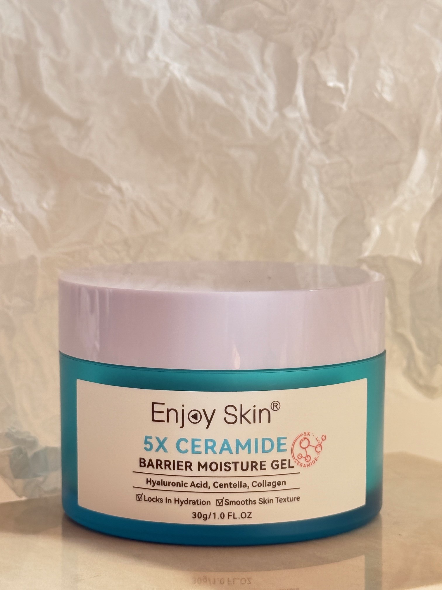 مرطوب کننده پوست خشک، ضد التهاب و آبرسان برند اینجوی اسکین