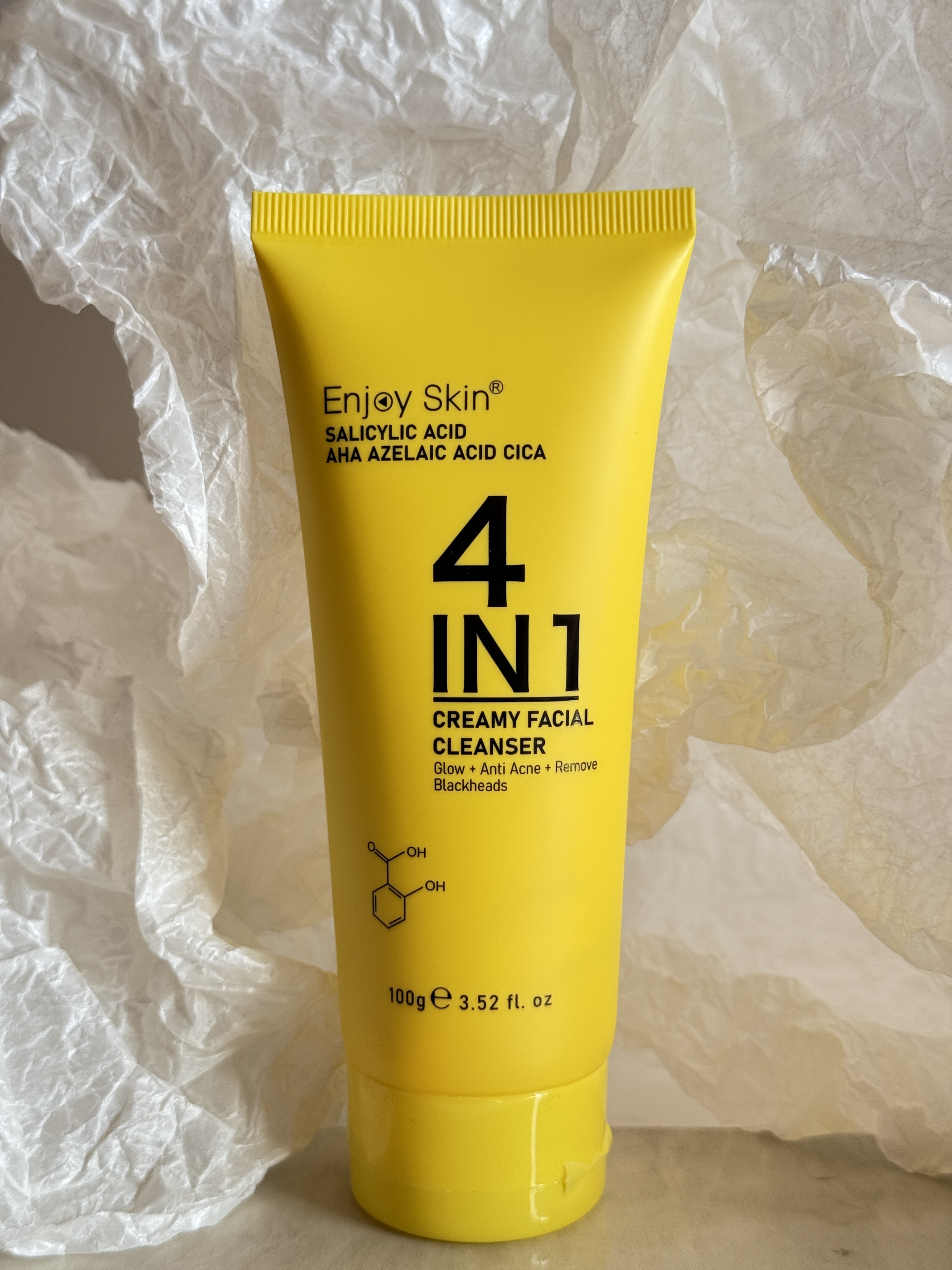 شوینده پوست چرب، منافذ و آکنه فعال برند اینجوی اسکین